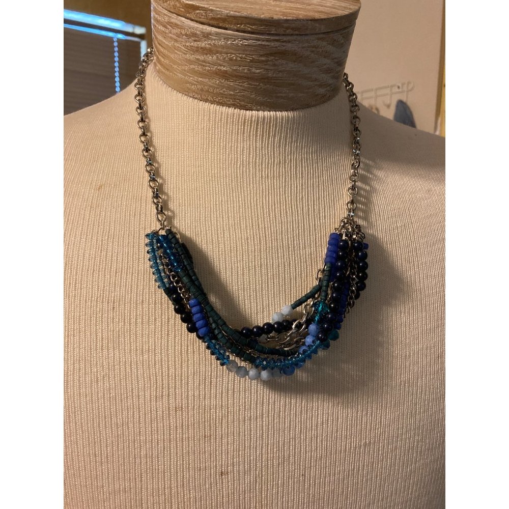 Costume Jewelry, Hand beaded, Multi-strand necklace, Ocean colors, Silver Linked